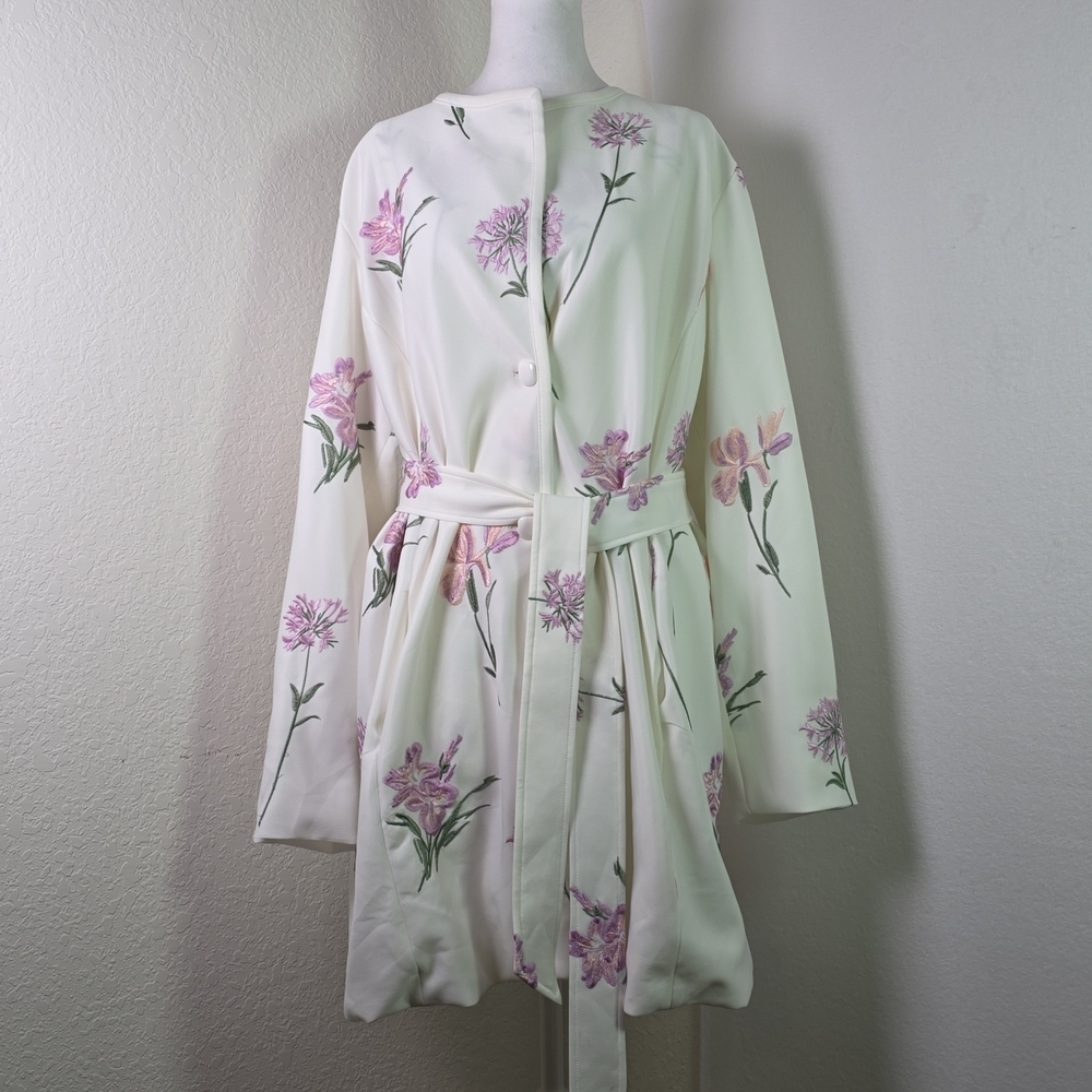 NWOT Guillaume Floral Embroidered Belted Coat Ivory Pink Size 1X Romantic